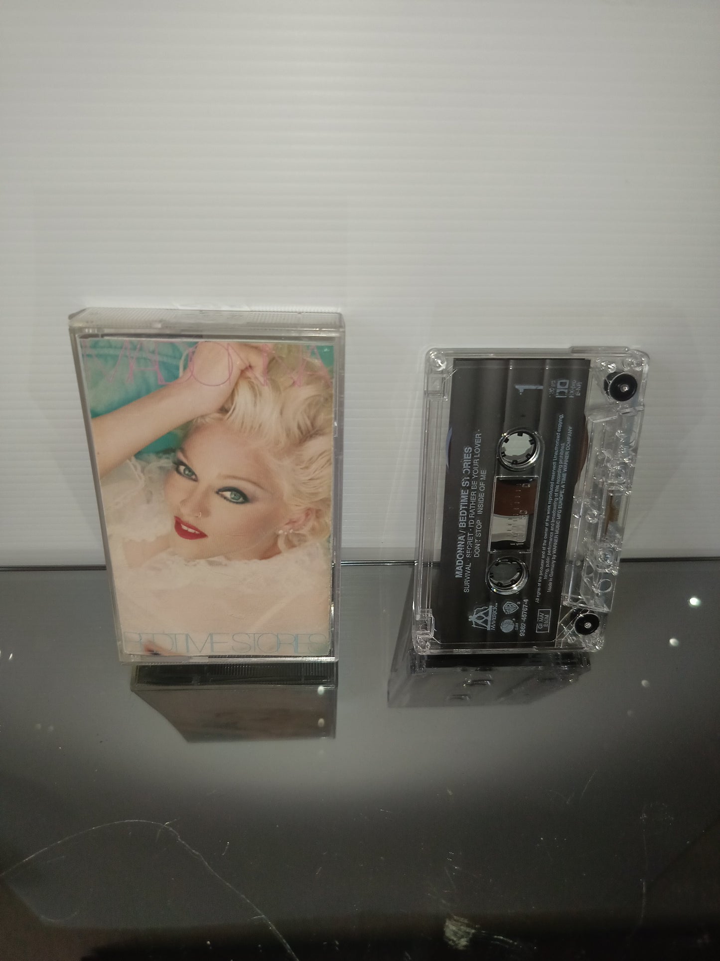 Bedtime Stories Madonna Musicassetta
Maverick cod.9362-45767-4 WE491