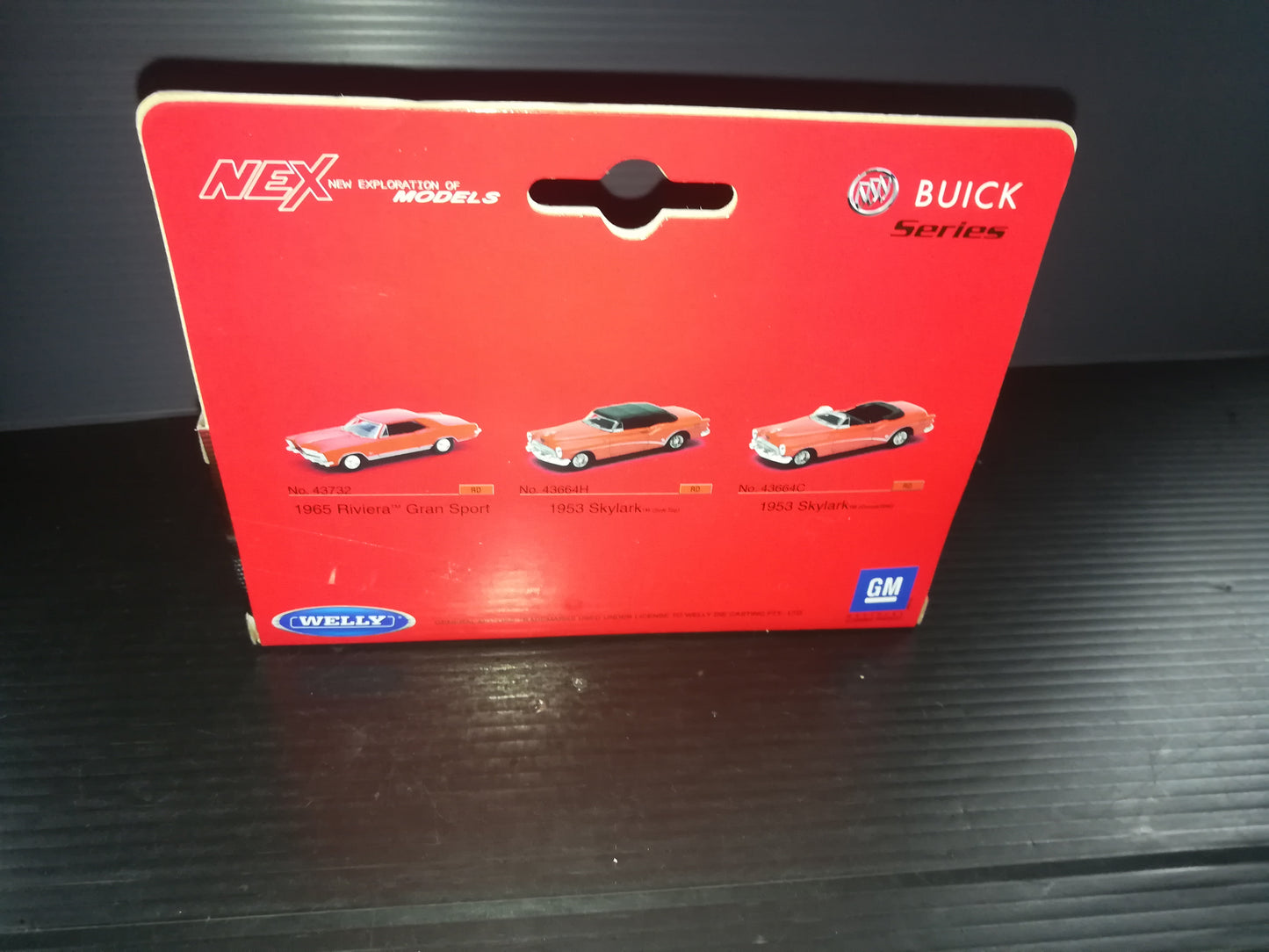 Modellino " Buick 1965 Riviera Gran Sport" Nex Welly