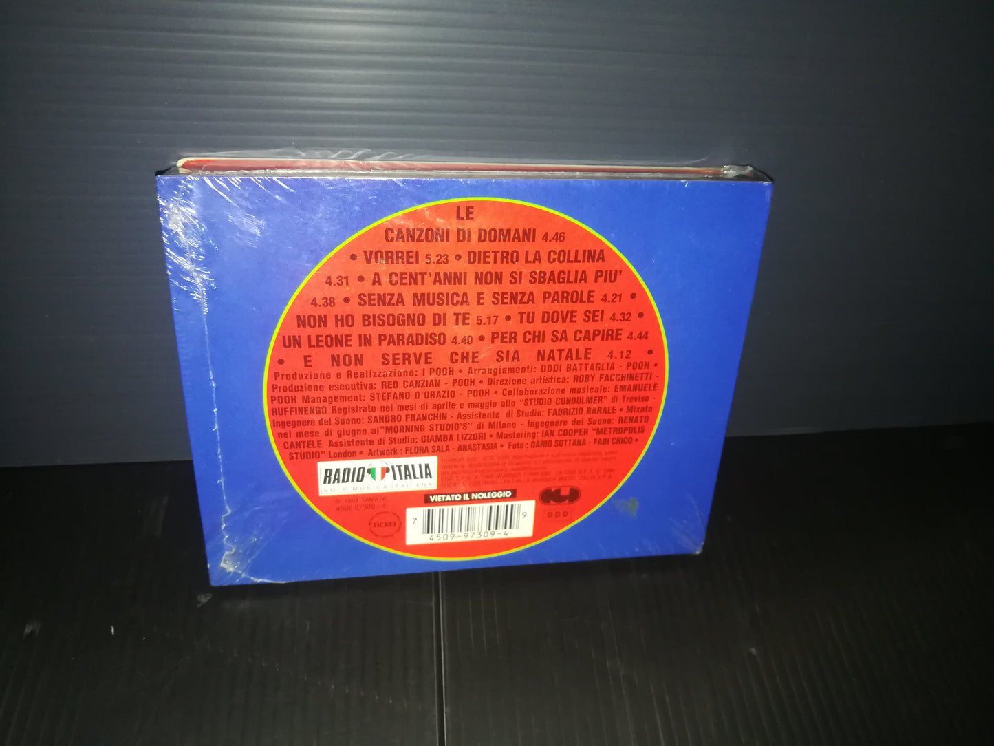 "Musicadentro" Pooh box set of 2 CGD cassettes