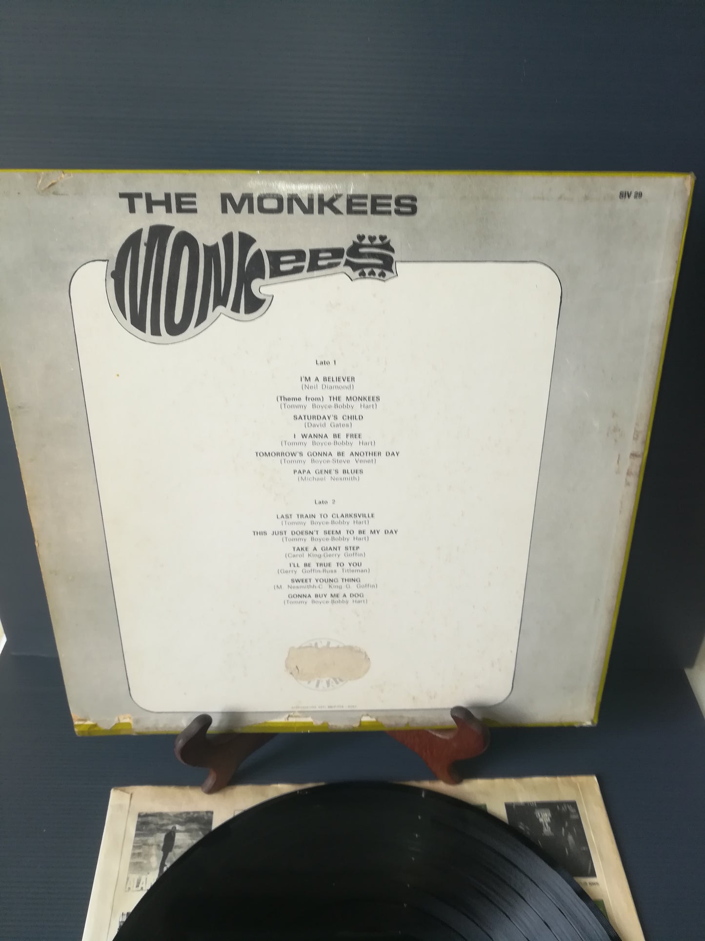 "The Monkees" homonymous 33rpm LP RCA