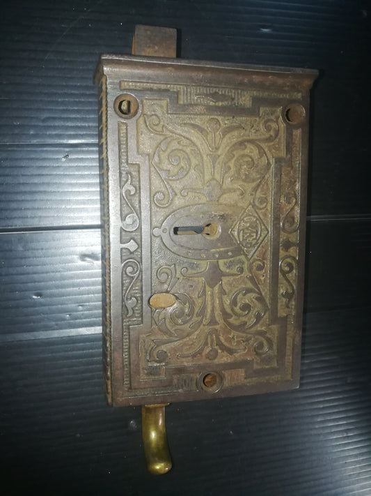 Antica Serratura Senza Chiave