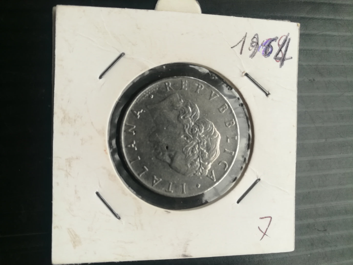 50 Lire coin 1964 Italian Republic
With Minting Defect