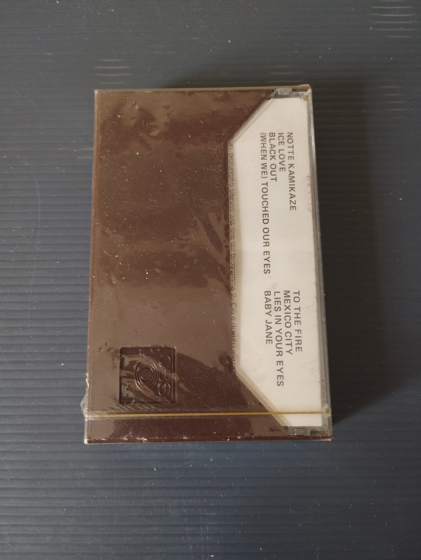 E Via" Banco Musicassetta
Published in 1985 by CBS
