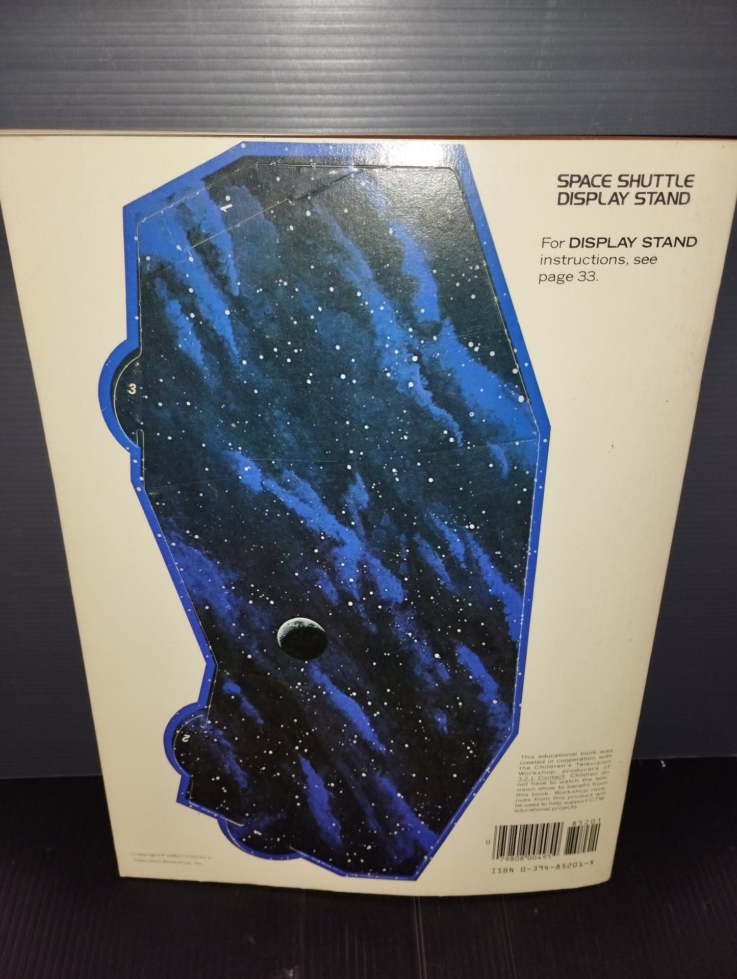 Space Shuttle model book
Published in 1982 by Random House