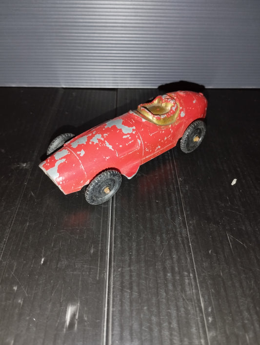 Modellino Maserati
Prodotto da Tootsietoy Chicago cod.01044
Made in U.S.A