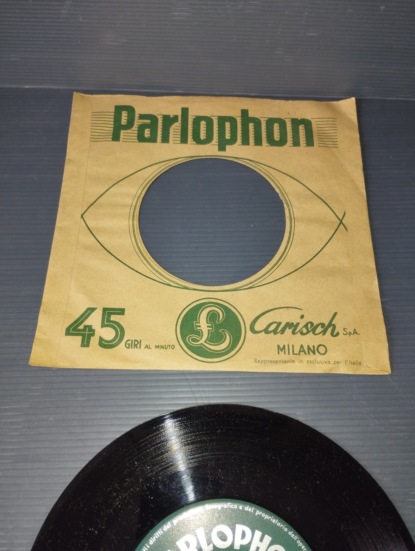 Born for Jazz/C'est l'Amour" Dino Sarti 45 rpm
Published in 1958 by Parlophon Cod.QMSE 16165