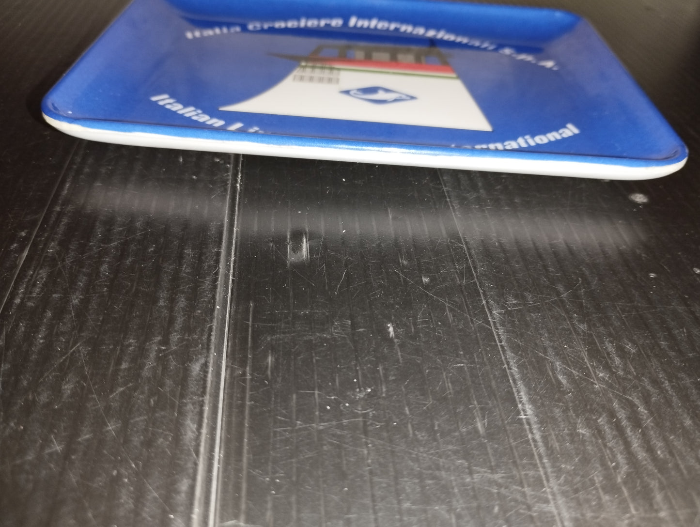 Ashtray Italia Crociere Internazionale Spa
Produced by Mebel Cod.P67