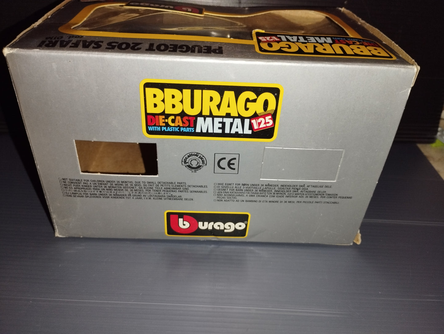 Peugeot 205 Safari model
Produced by Burago Cod.0116
Scale 1:25