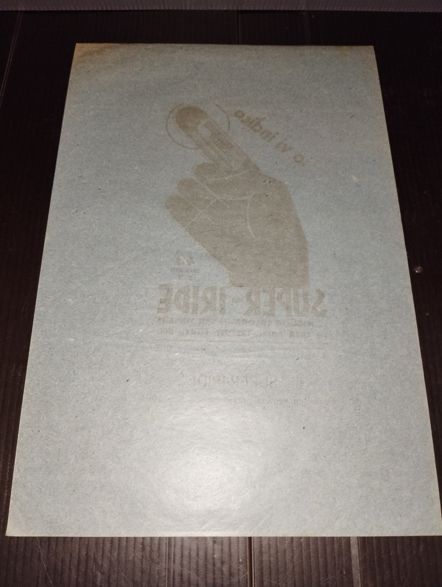 Super-Iride il miglior colorante per tingere in casa abiti,tessuti,filati,ecc...
Velina Pubblicitaria