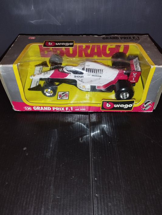 Modellino McLaren MP4/5B Ayrton Senna 1991 Burago cod.6103
Scala 1:24