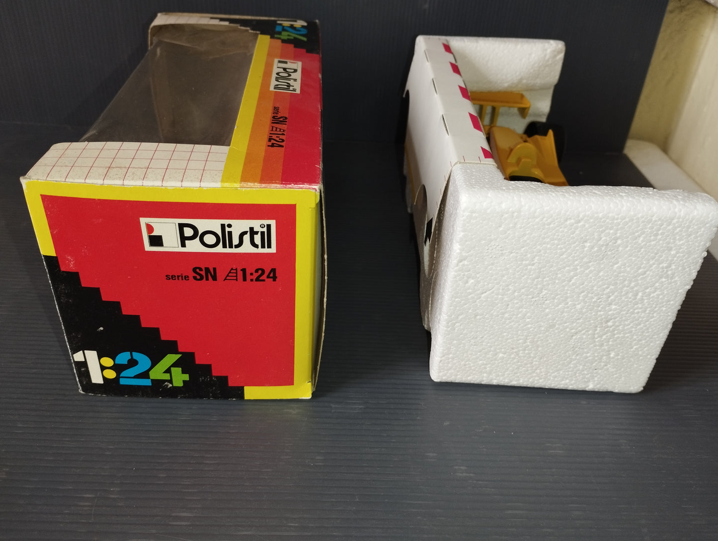Modellino Renault RE30 Formula 1
Prodotta negli anni 80 Polistil Serie SN cod.03203 F1