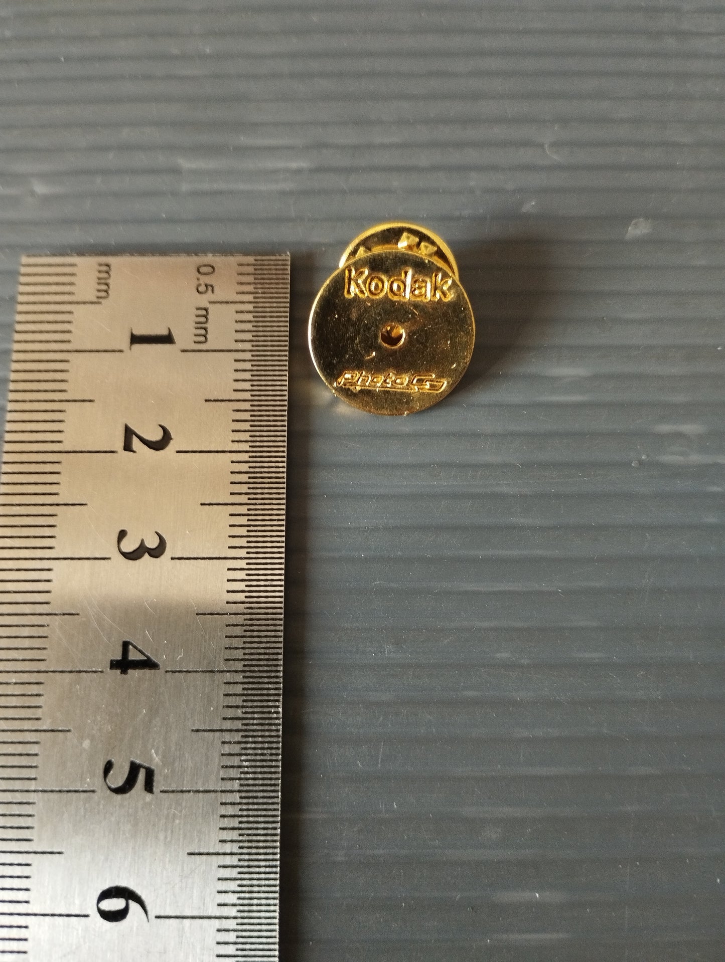 Lotto 5 Spillette Kodak In Metallo Dorato Vintage