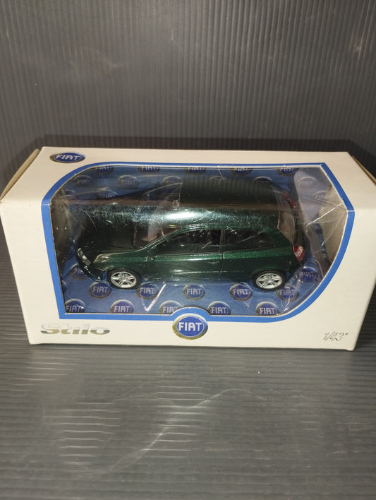 Modellino Fiat Stilo
Prodotto da Norev
Scala 1:43