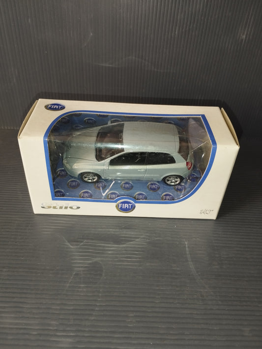 Modellino Fiat StiloProdotto da NorevScala 1:43
