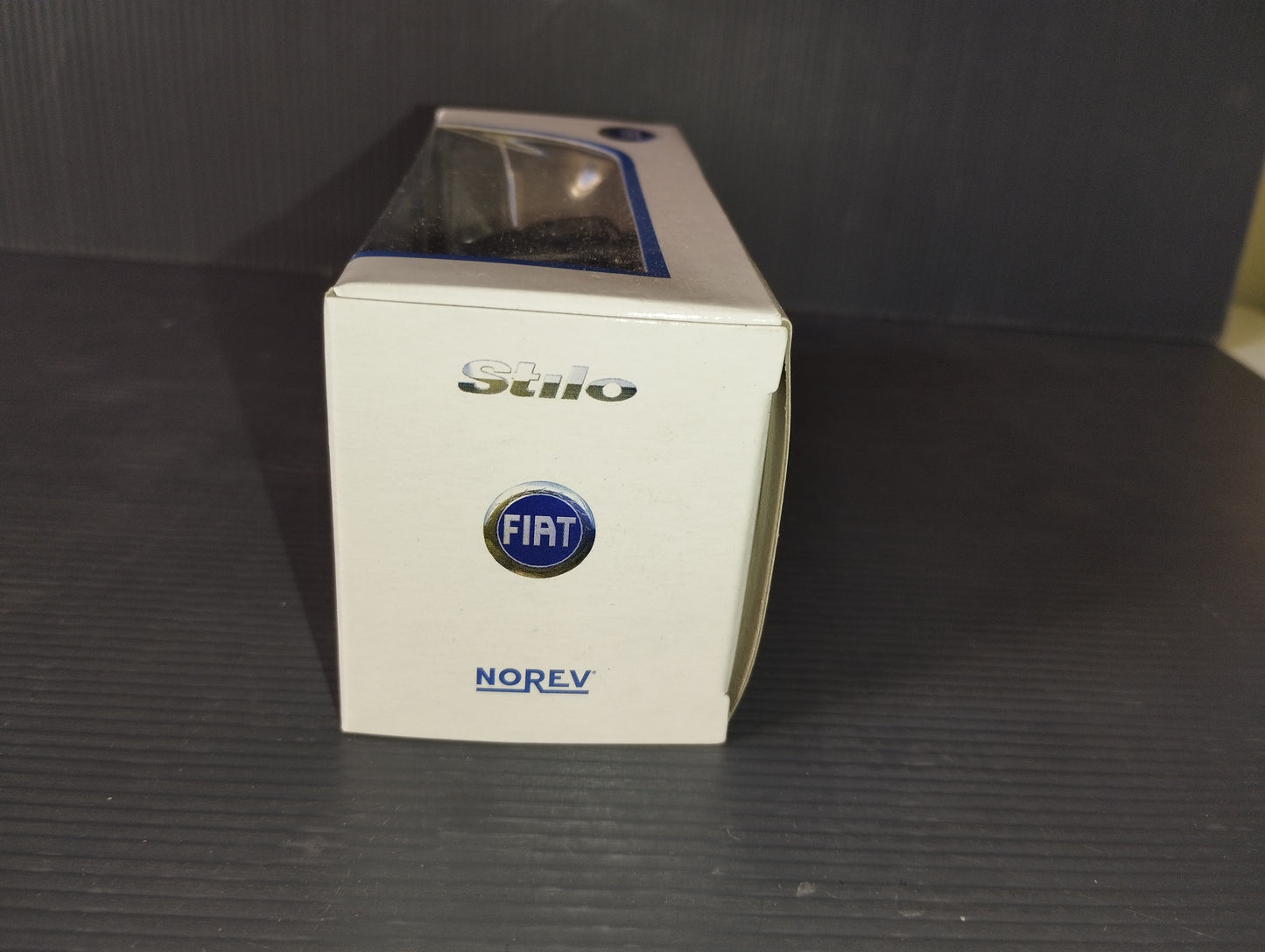 Copia di Copia di Modellino Fiat Stilo
Prodotto da Norev
Scala 1:43