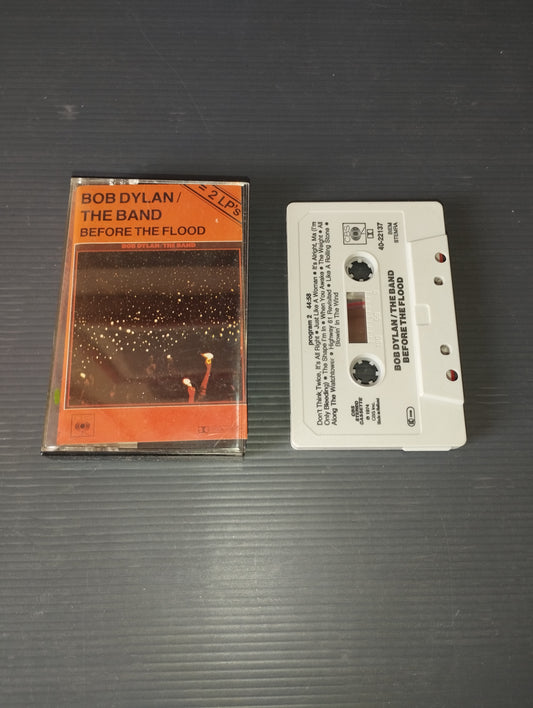 Before the flood" Bob Dylan/The Band Musicassette Published in 1974 by CBS Code .40-22137