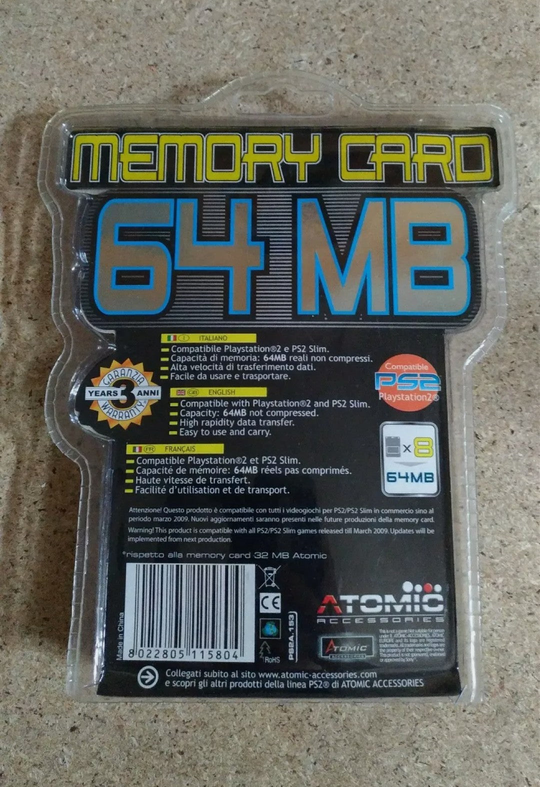 Memory card per PS2 della Atomic