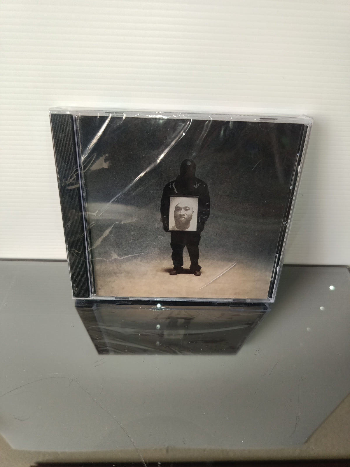 Vultures Vol.2 Kanye West e Ty Dolla Sign CD.