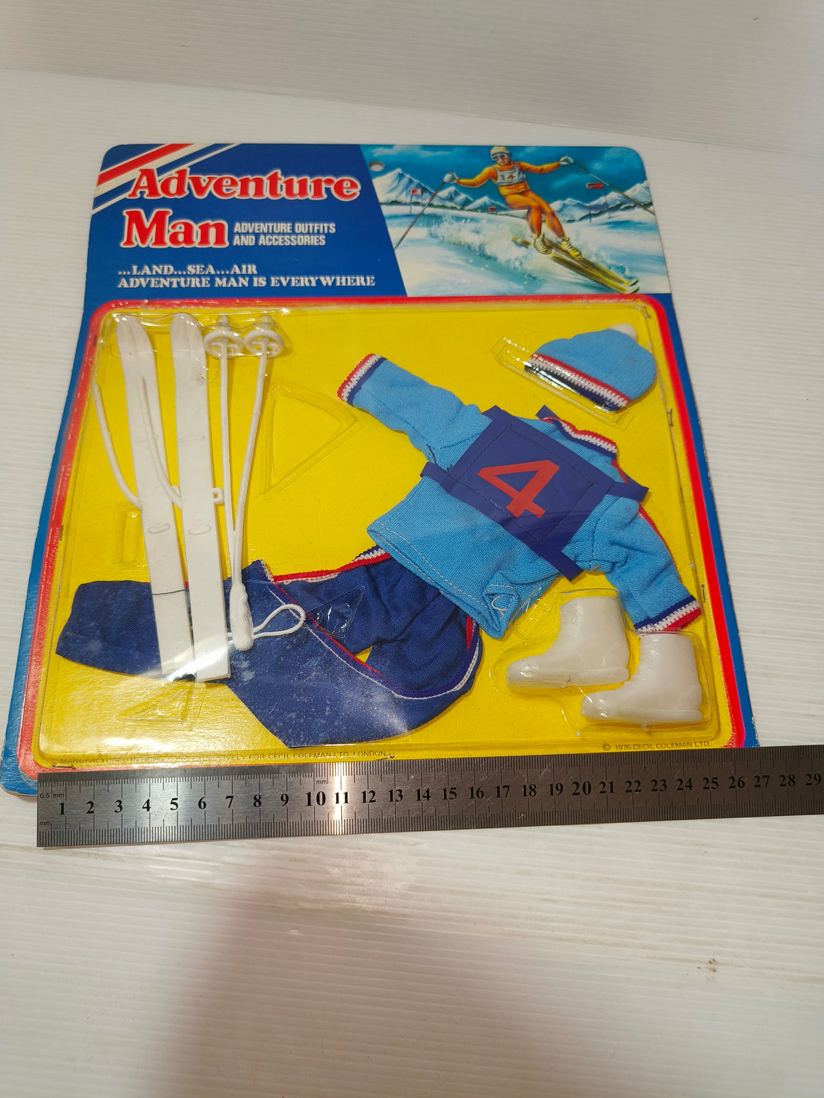 Vestiti e accessori Adventure Man, Cecil Coleman anni 70