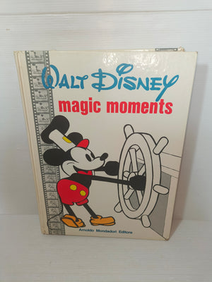 Libro Walt Disney Magic Moments prima edizione 1973