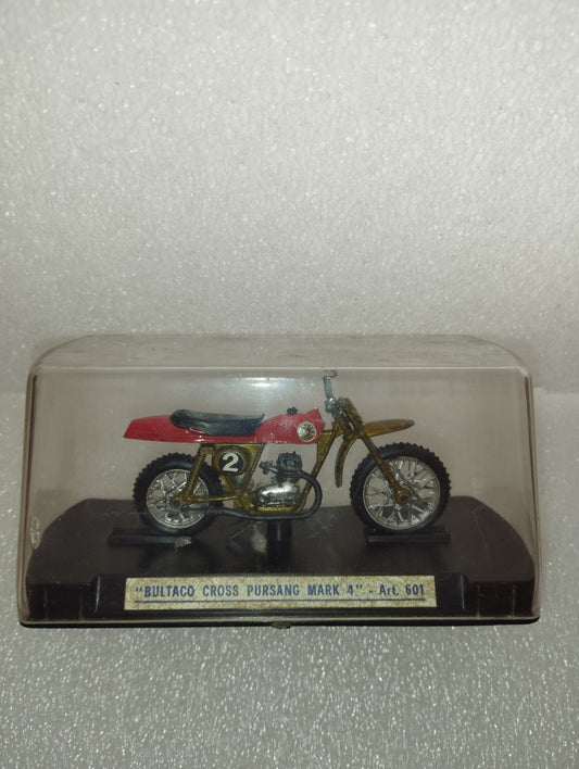 Mercury Modellino Bultaco Cross Pursang Mark 4

scala 1:24