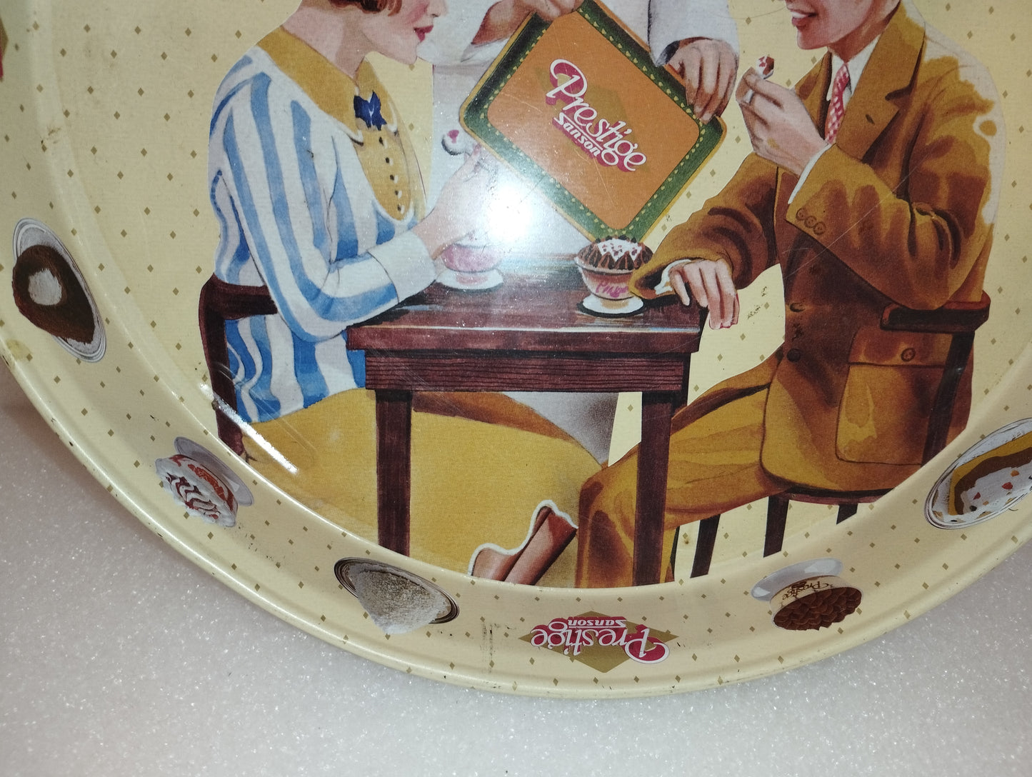 Sanson Advertising Tray

 In tin