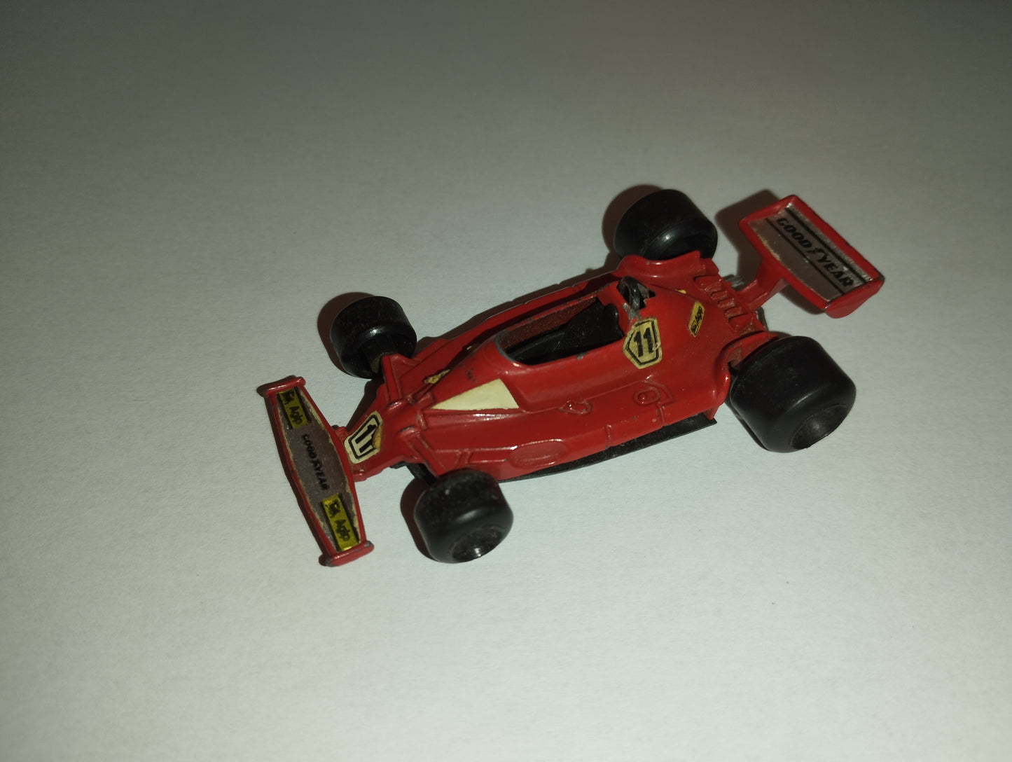 Ferrari 312T2 Polistil model

 Scale 1:55