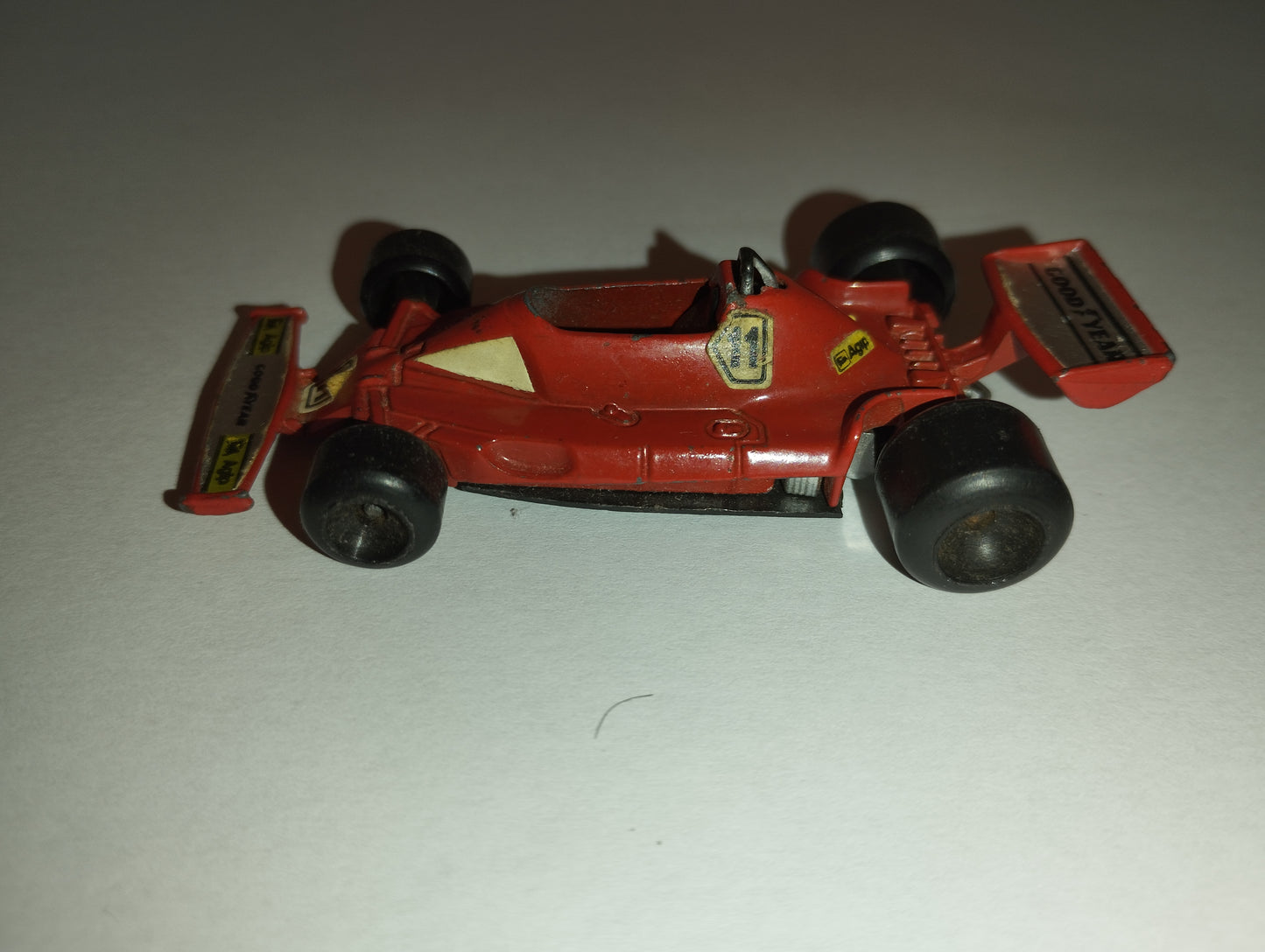 Ferrari 312T2 Polistil model

 Scale 1:55