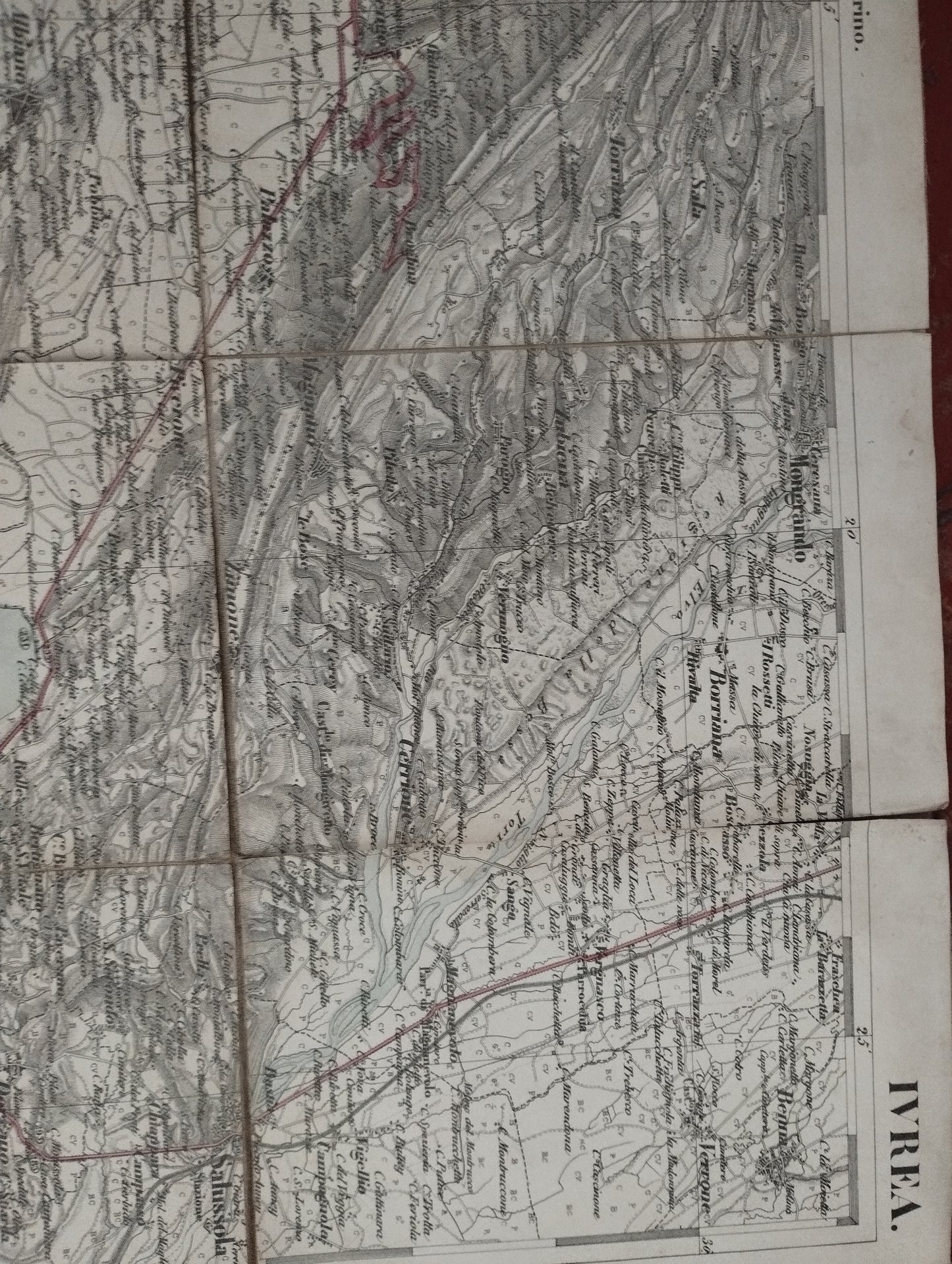 Ancient map of Ivrea

 Longitude from the Royal Observatory of Turin