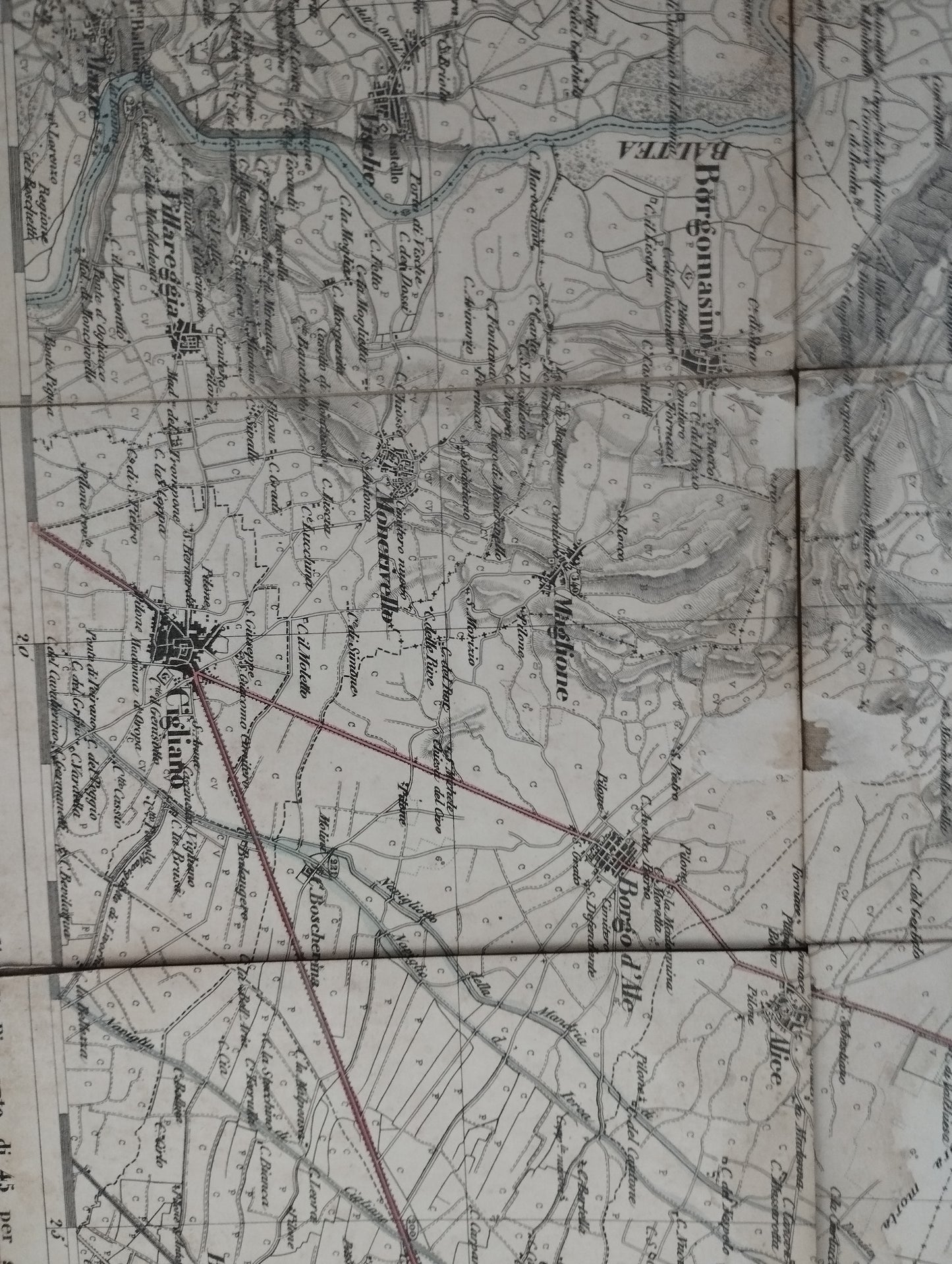 Ancient map of Ivrea

 Longitude from the Royal Observatory of Turin