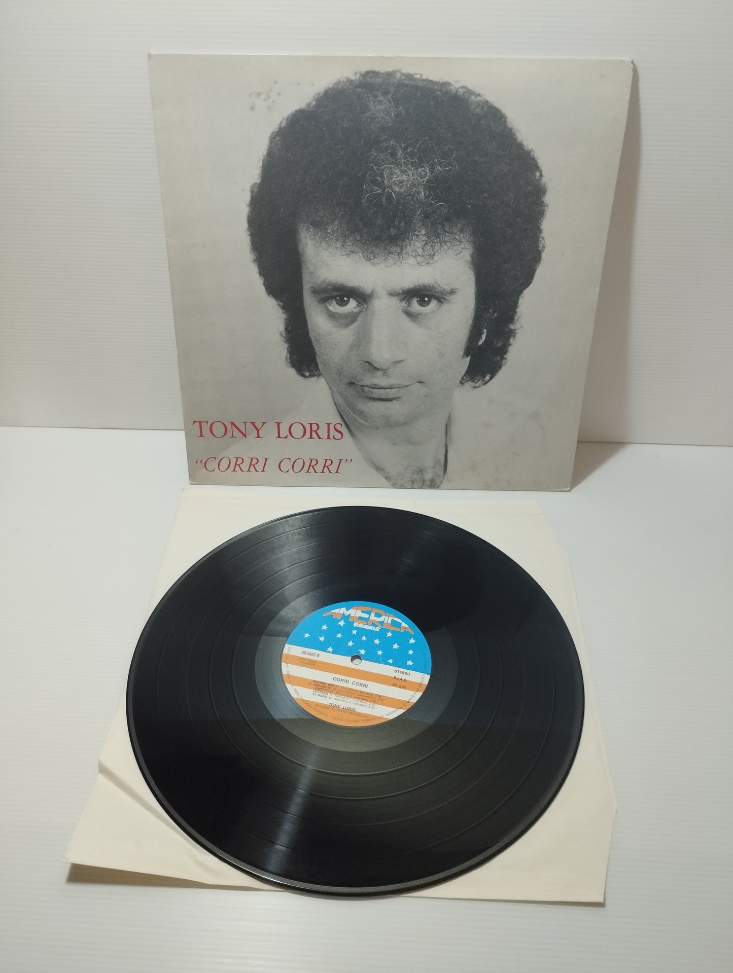 Corri Corri Tony Loris LP 33 Giri

Edito da America Records