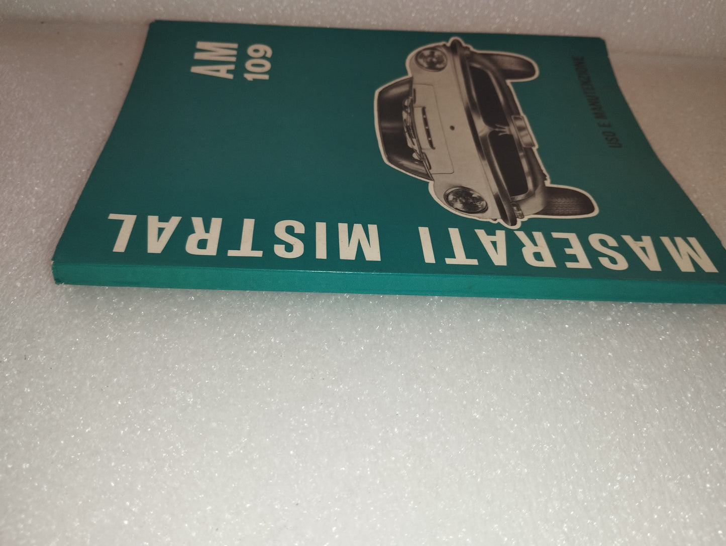 Use and maintenance manual Maserati Mistral AM 109

 Original from the 60s