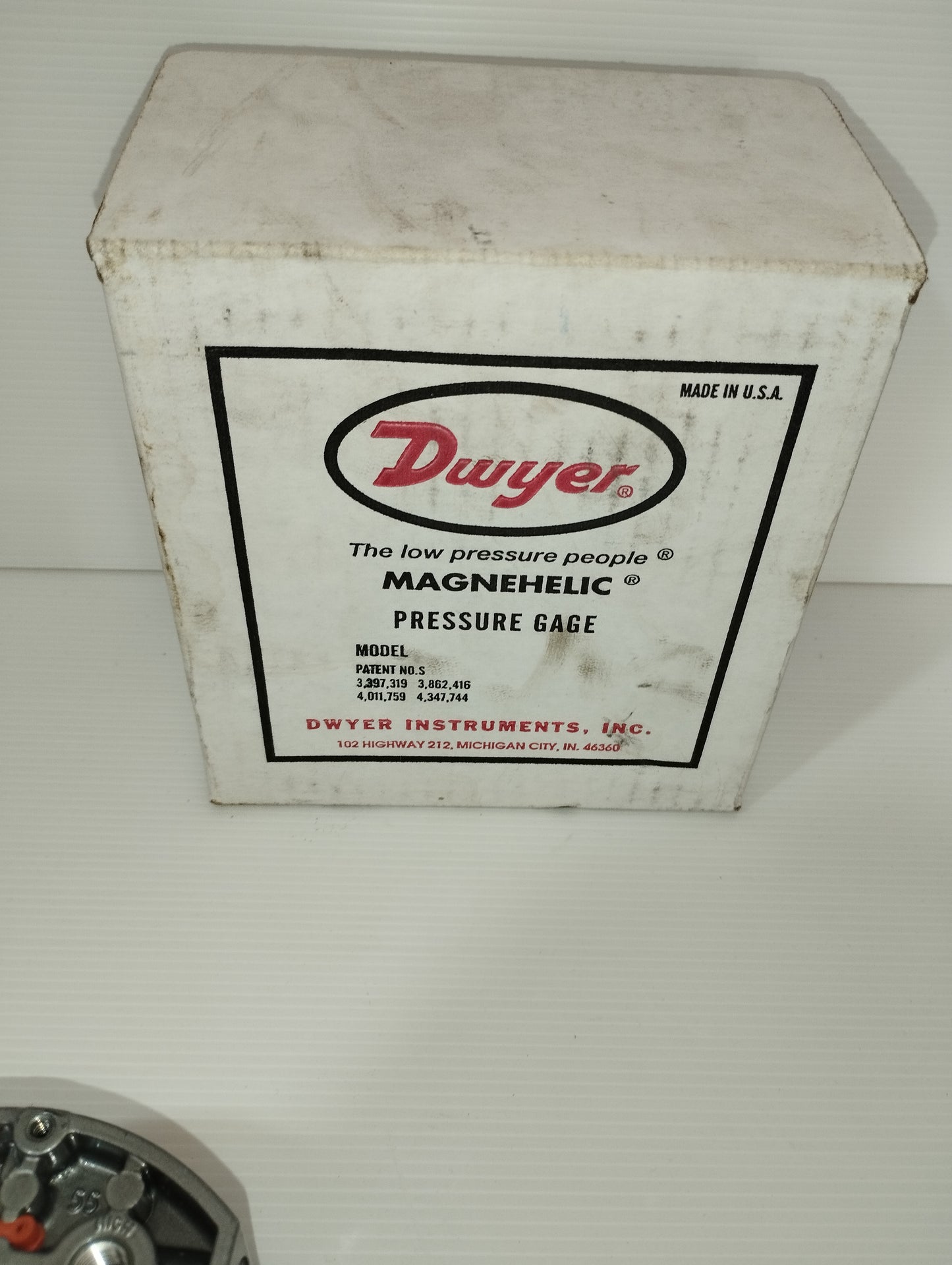 Dwyer pressure gauge

 Made in USA