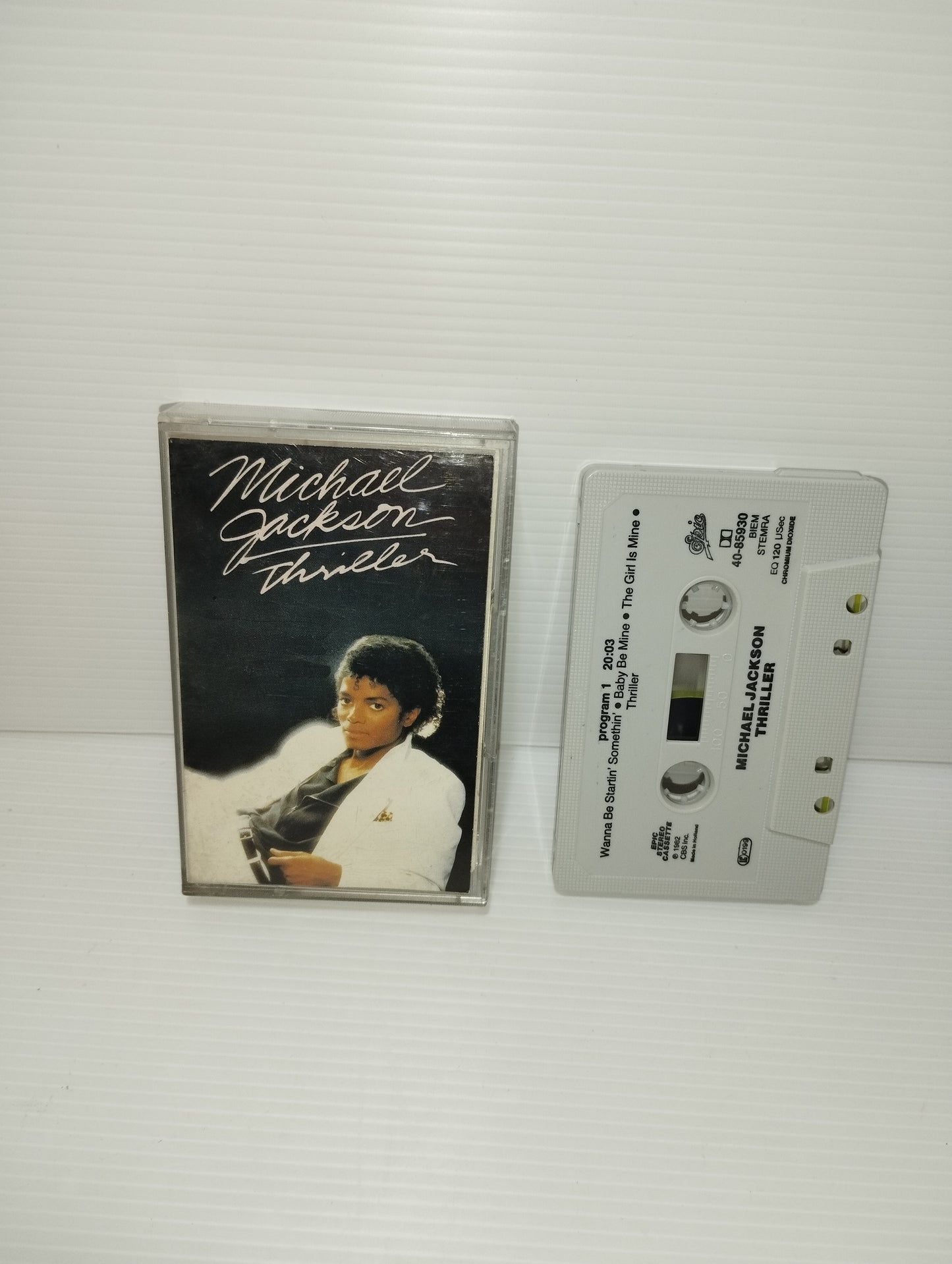 Thriller Michael Jackson Musicassetta Edita nel 1982 da Epic Cod.40-85930