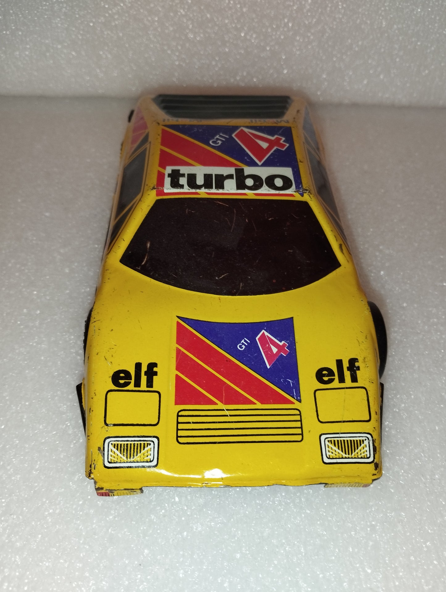 Auto Racing Team Tin Model

 70s/80s