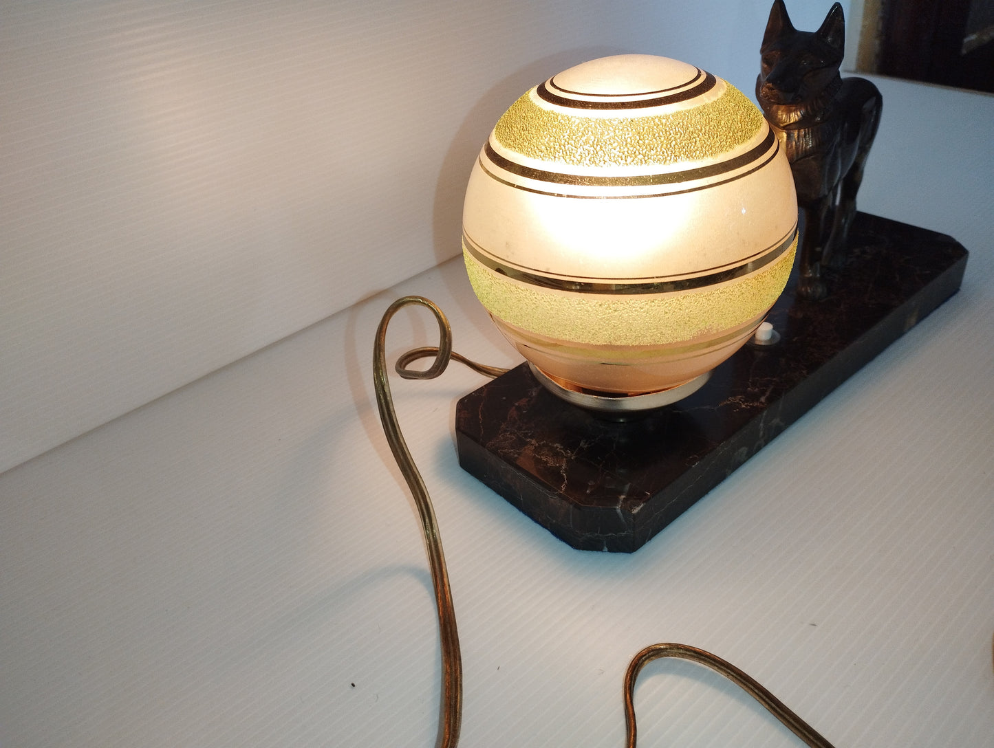 Antique Art Deco Teddy Lamp

 In marble, bronze, glass