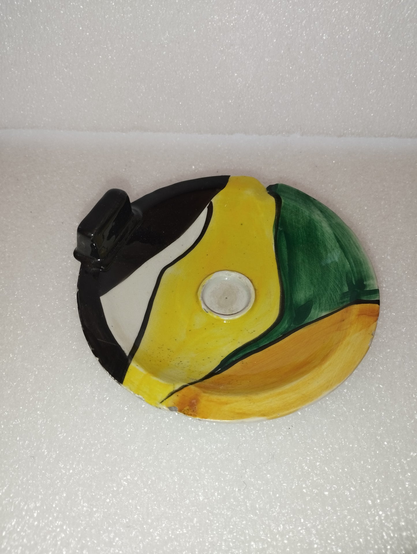 Vintage Glazed Ceramic Ashtray

 Marked on the backK