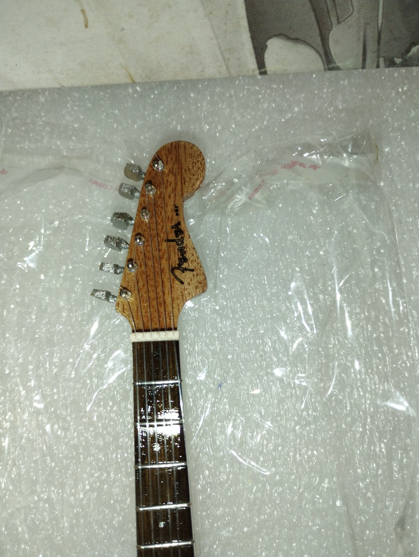 Fender Guitar Model

 Made of wood with plastic parts