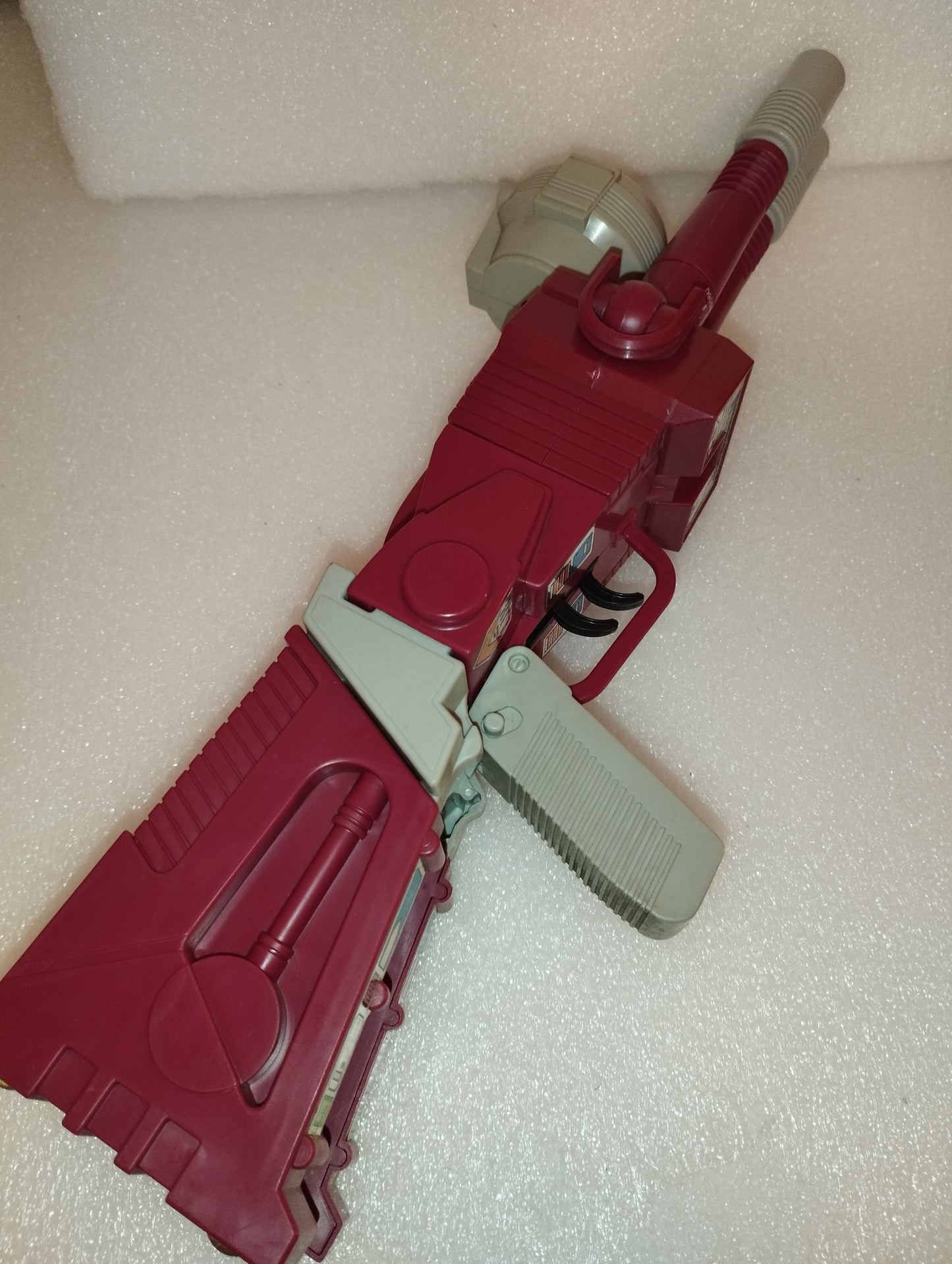 Robotech Cap Rifle

 Produced in the 80s by Arco