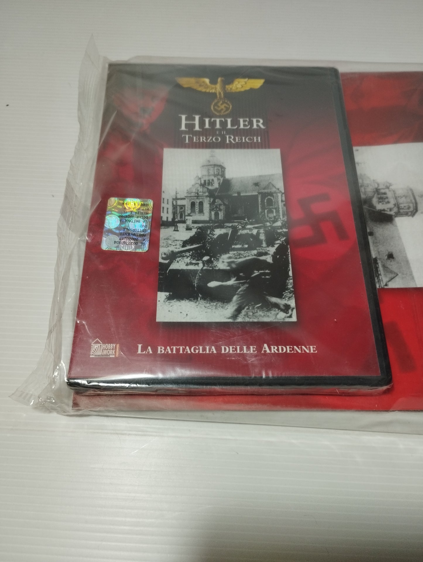 Hitler e Il Terzo Reich N.38 DVD + Fascicolo
Titolo: La battaglia delle ardenne