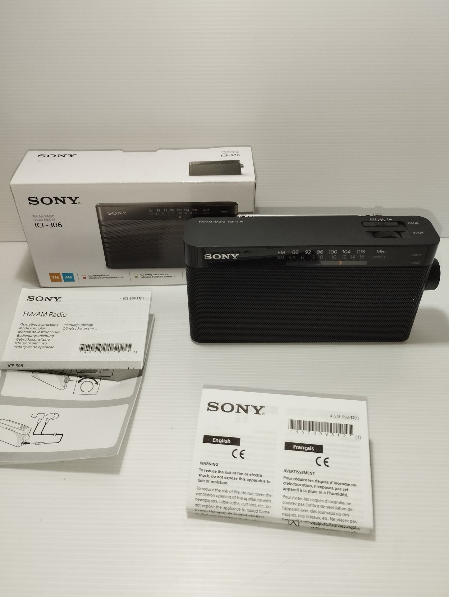 Sony ICF-306 AM/FM radio