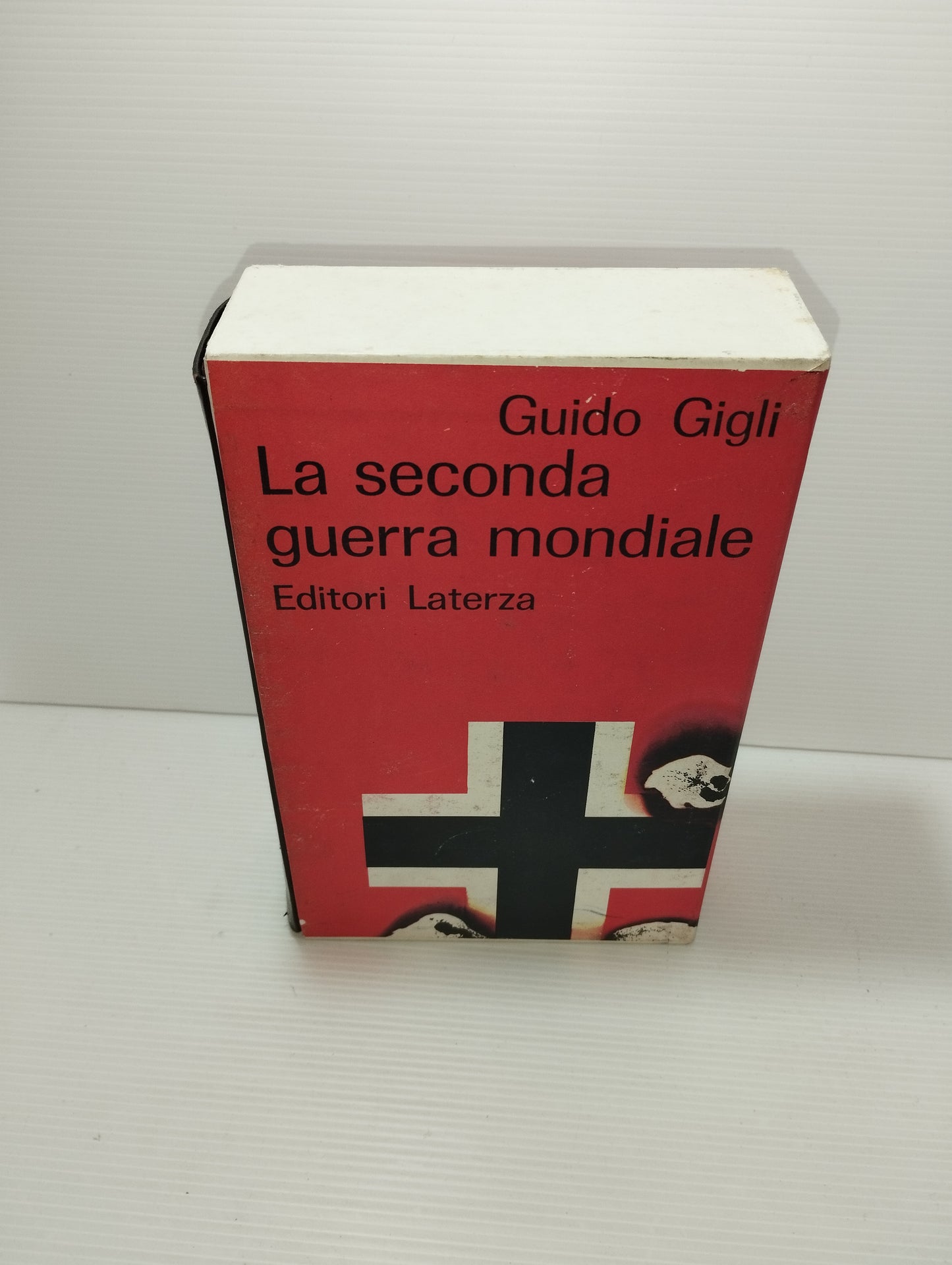 Libro La Seconda Guerra Mondiale Guido Gigli

Edito nel 1964 da Editori Laterza