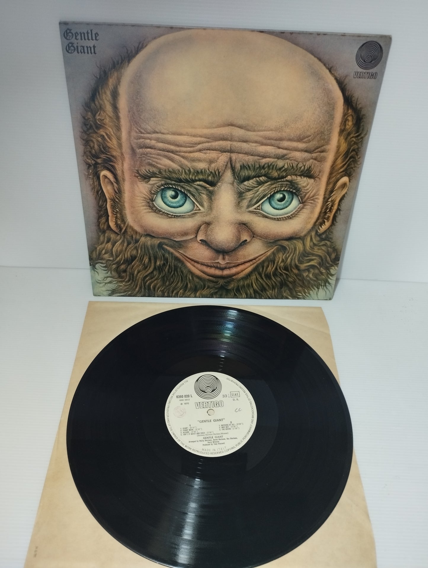 Gentle Giant Omonimo LP 33 Giri

Edito nel 1970 da Vertigo Cod.6360020L