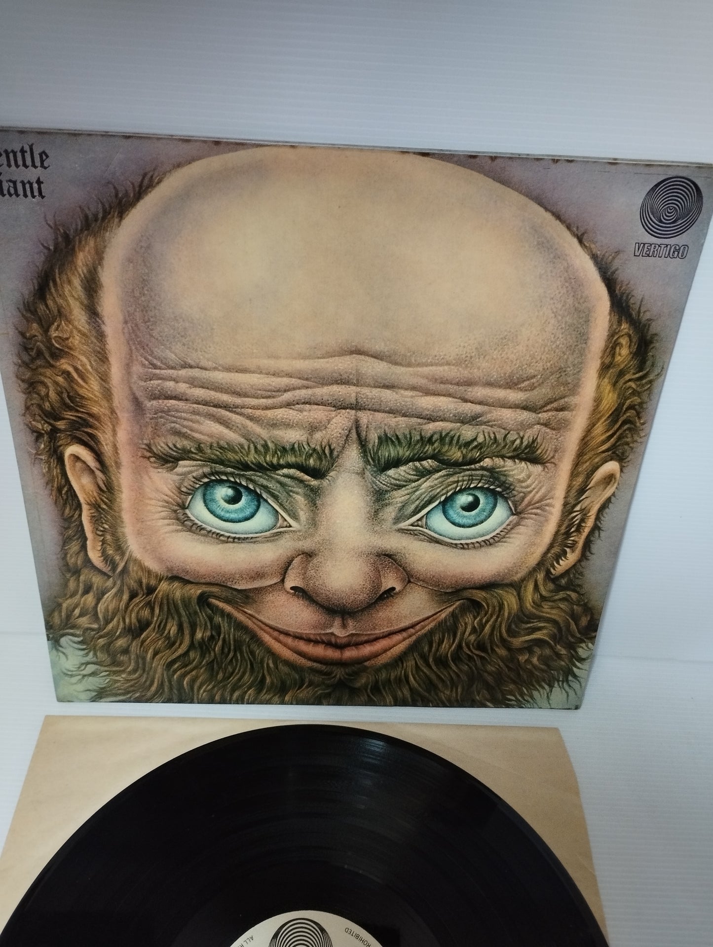 Gentle Giant Omonimo LP 33 Giri

Edito nel 1970 da Vertigo Cod.6360020L