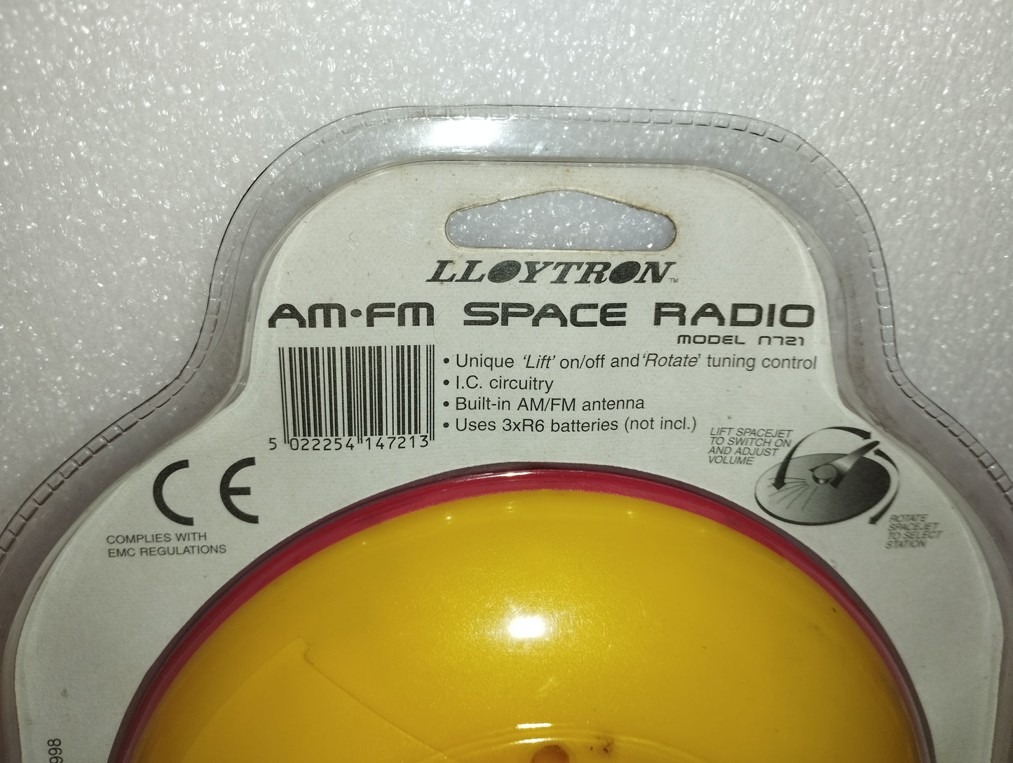 Space Radio AM/FM
Prodotto da Lloytron Electronics ltd UK