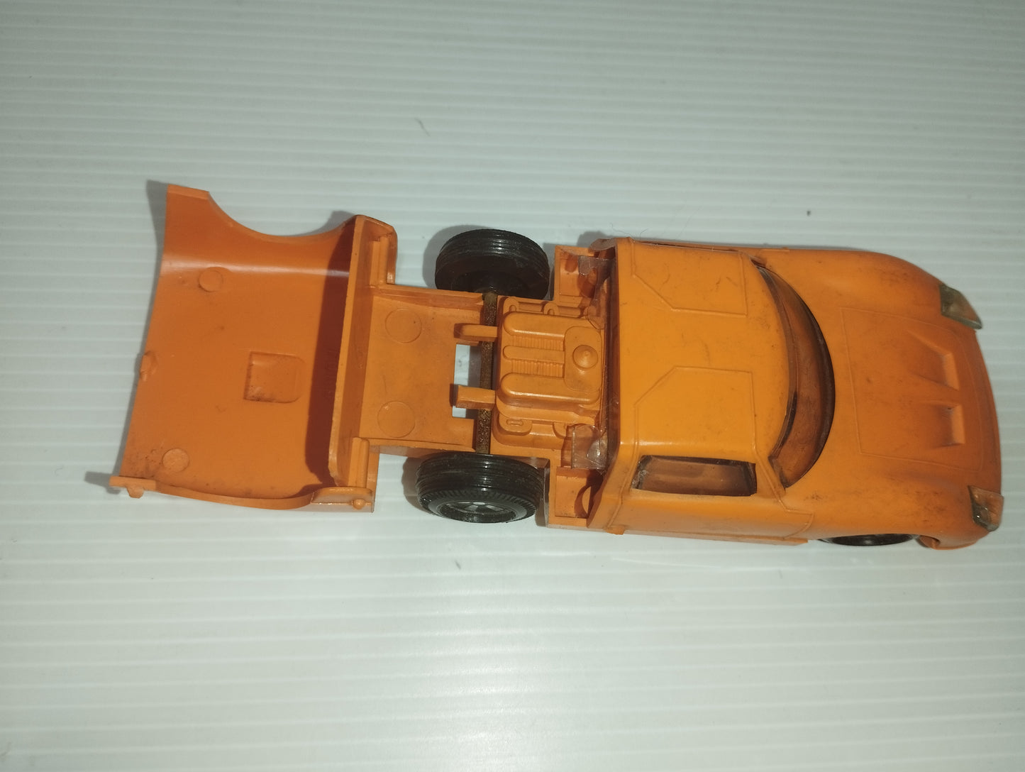 Modellino Ford GT40 In Plastica

Anni 60