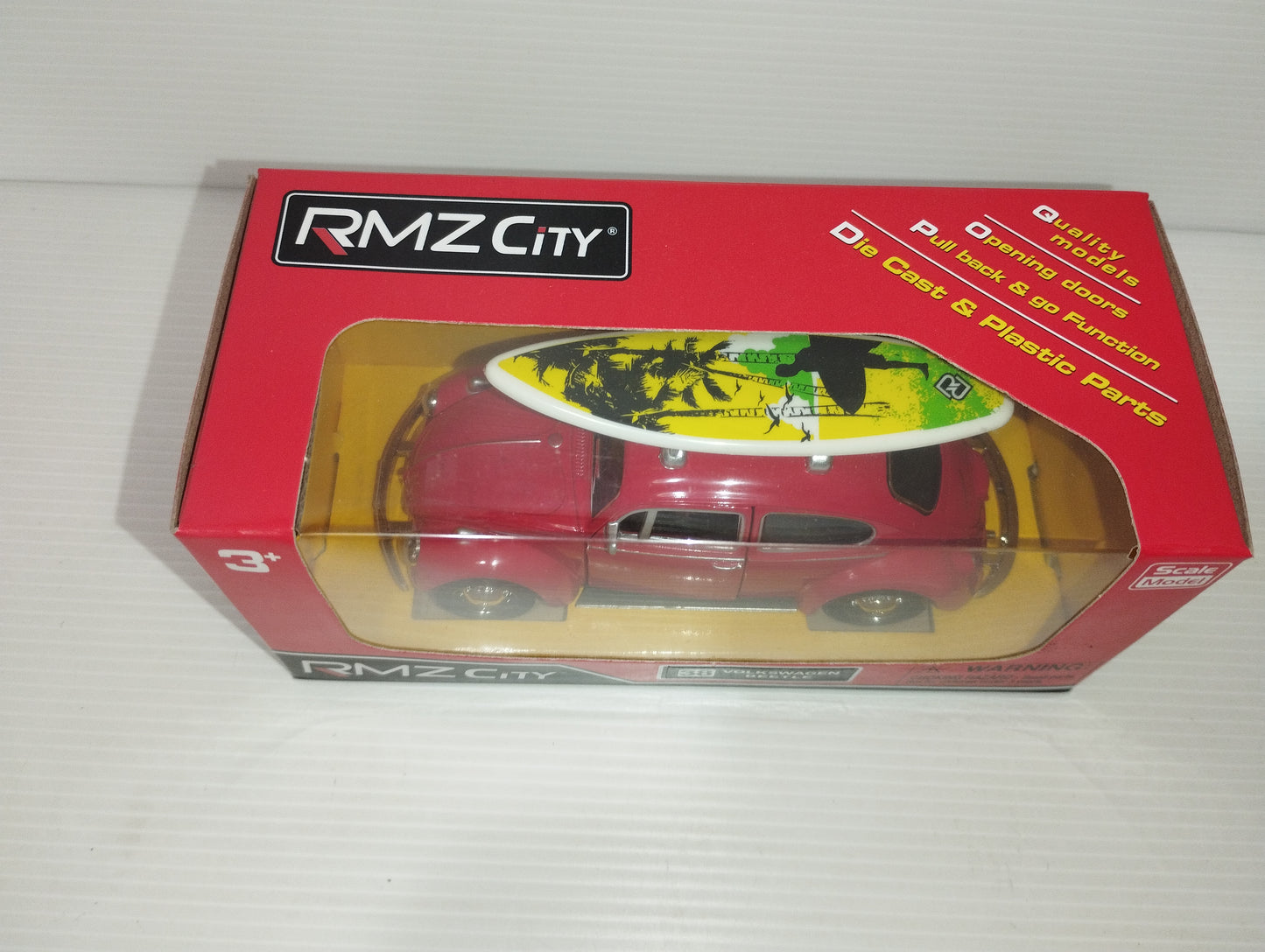 Modellino Volkswagen Beetle
RMZ City
Scala 1:39