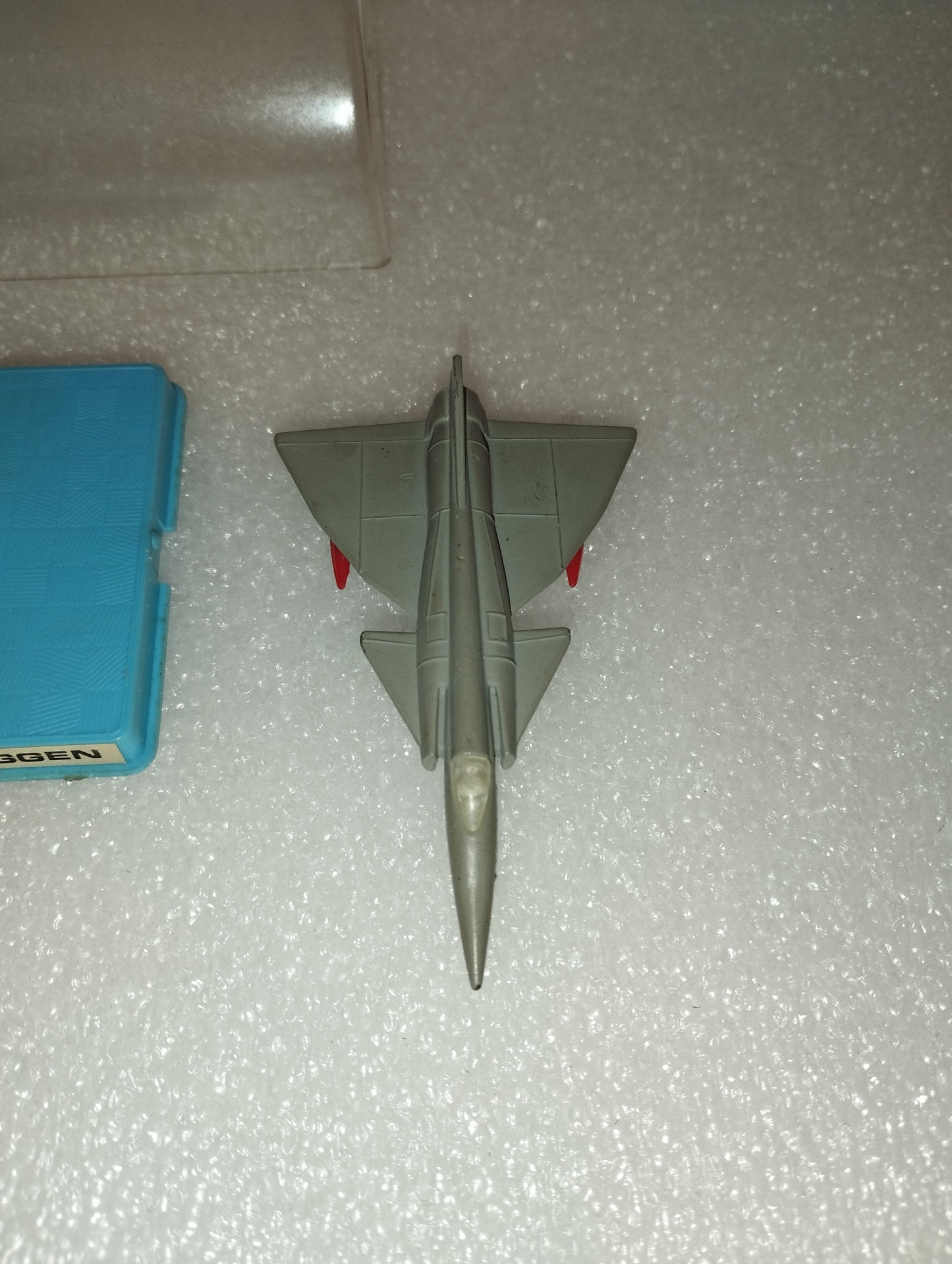 Modellino Aereo Saab 37 Viggen
Prodotto da Politoys Cod.AZ10
Made in Italy