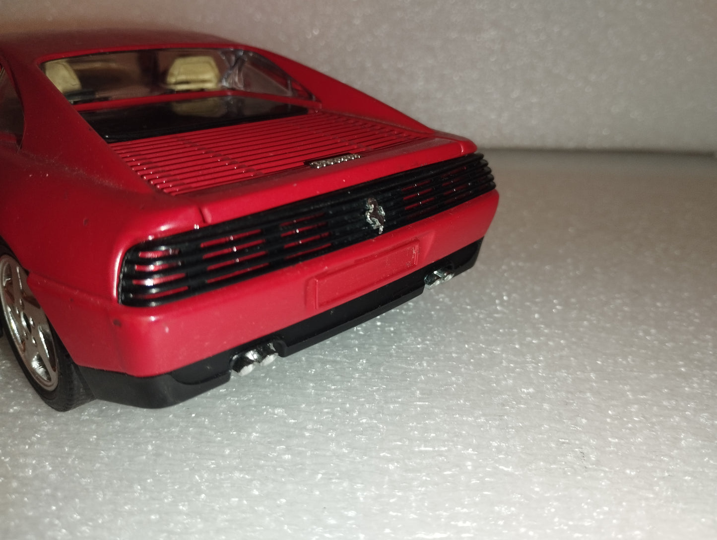 Modellino Ferrari 348 tb
Scala 1:18 Tonka Polistil