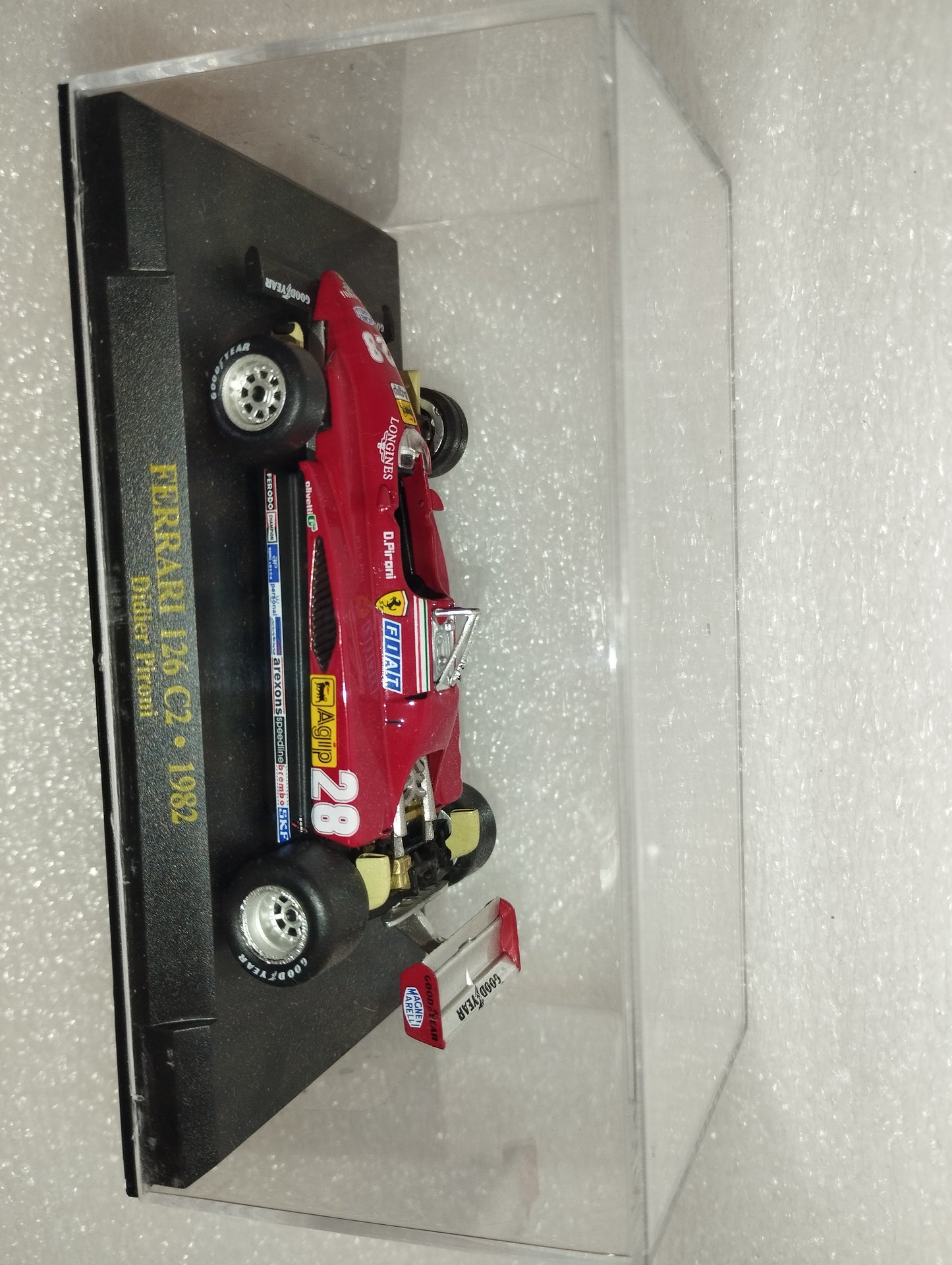 Modellino Ferrari 126 C2 1982 Didier Pironi
Scala  1:43